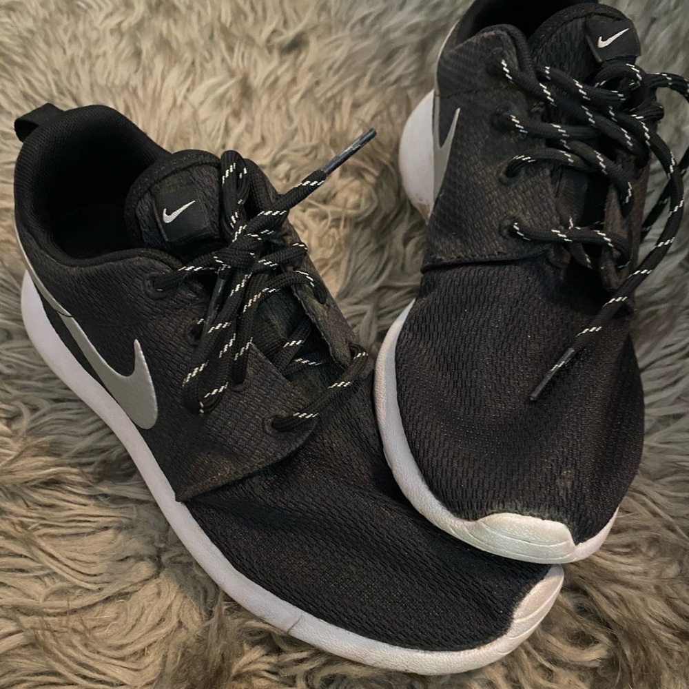 Nike shoes